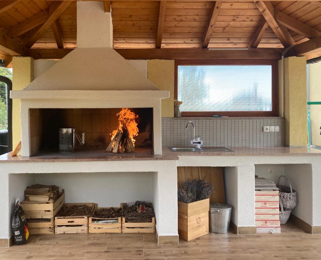 דירות Apartman Kovacic דראגה מראה חיצוני תמונה