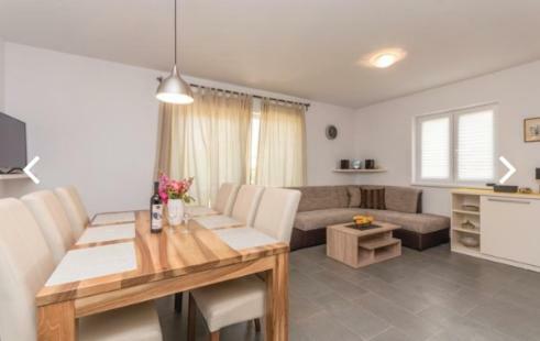 דירות Apartman Kovacic דראגה מראה חיצוני תמונה